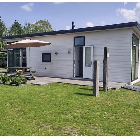 Knus Chalet Heidebloem Putten Exteriör bild