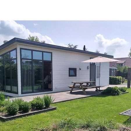 Knus Chalet Heidebloem Putten Exteriör bild