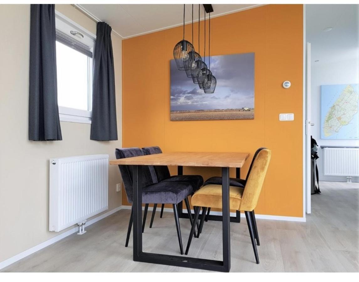 Knus Chalet Heidebloem Putten Exteriör bild